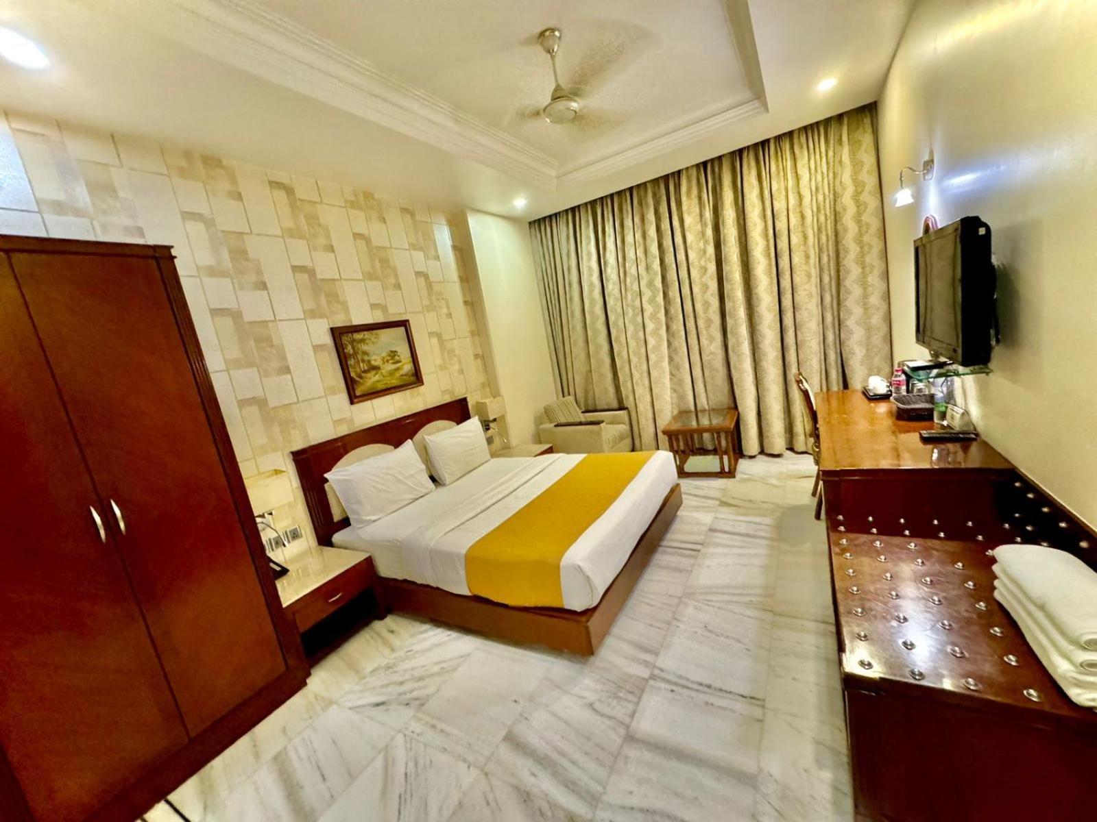 Hotel Florence Inn, Karol Bagh, New Delhi, 2 Min From Metro Ngoại thất bức ảnh