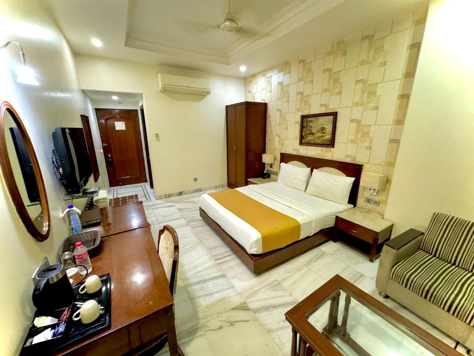 Hotel Florence Inn, Karol Bagh, New Delhi, 2 Min From Metro Ngoại thất bức ảnh